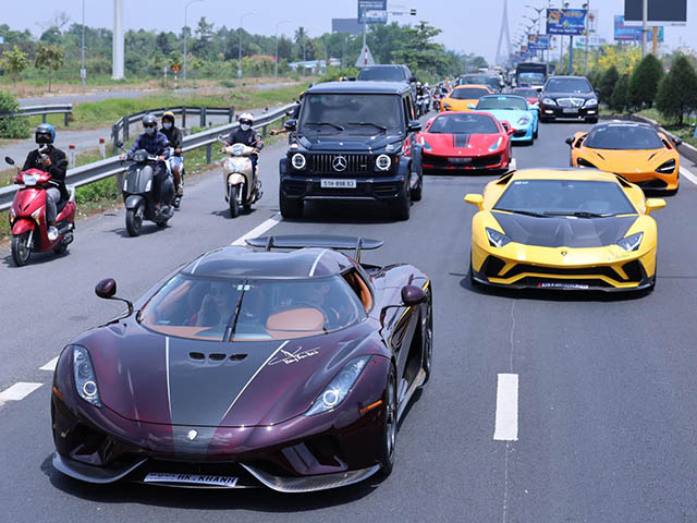 Koenigsegg Regera cùng dàn siêu xe ”đi phượt” Sài Gòn - Cần Thơ