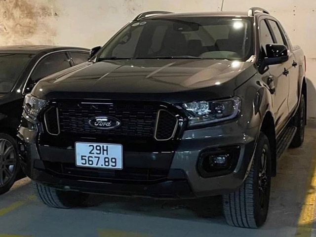 Ford Ranger biển ”sảnh rồng” rao bán hơn 2 tỷ đồng sau khi chạy vài chục km