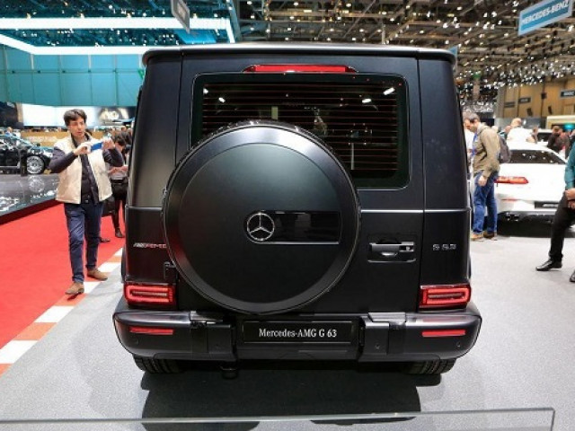 Từ vụ ca sĩ Hiền Hồ: Khám phá Mercedes-AMG G63 'chất' như thế nào?