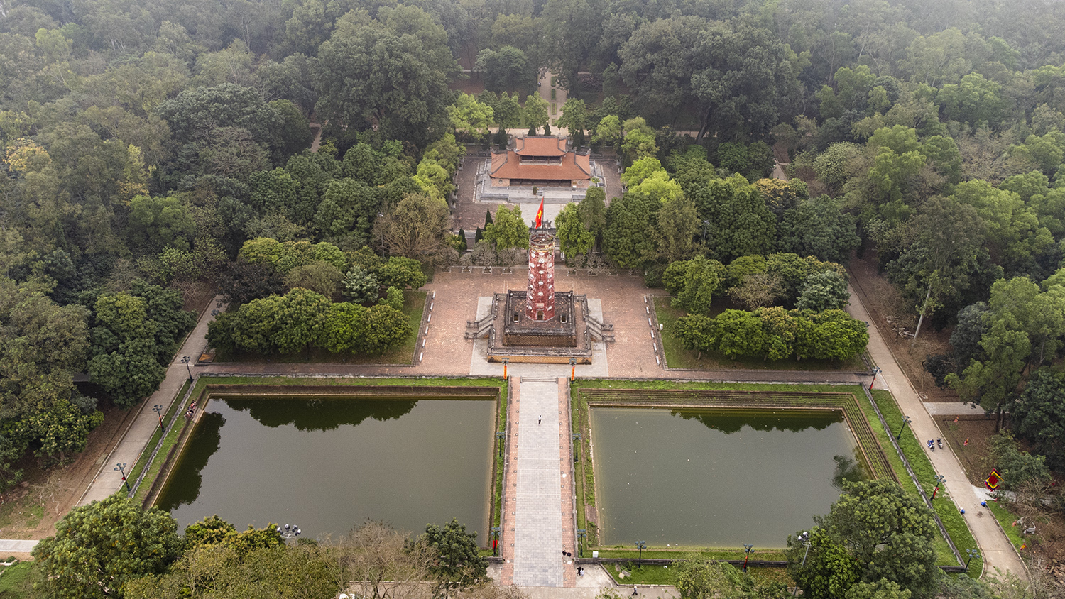 Đây là một trong số ít tòa thành dưới thời Minh Mạng còn lại đến ngày nay, thành được xây dựng kiên cố để bảo vệ vùng đất phía tây bắc Thăng Long