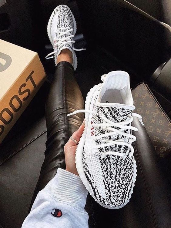 Nur Abbas là tân giám đốc thiết kế cho YEEZY - 4