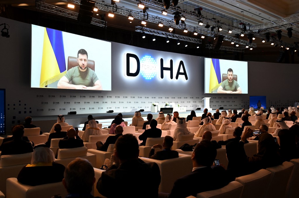 Tổng thống Zelensky phát biểu trong Diễn đàn Doha (ảnh: CNN)