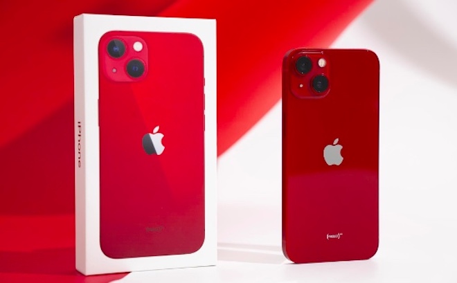 iPhone 13 màu đỏ.