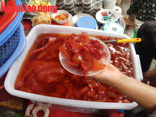 Hà Nội mùa sứa đỏ - 2