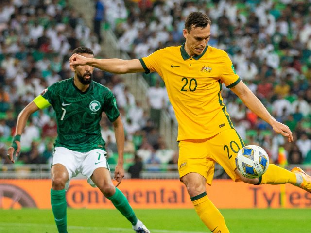 Video bóng đá Saudi Arabia - Australia: Bước ngoặt 11m, ngôi đầu xứng đáng (Vòng loại World Cup)