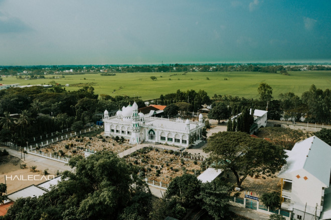 Toàn cảnh thánh đường Masjid Jamiul Azhar