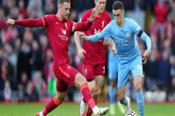 Đua vô địch Man City - Liverpool nóng bỏng, MU âu lo mục tiêu top 4