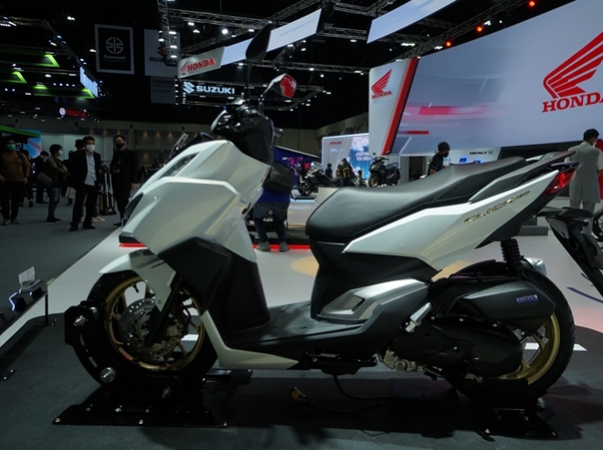 Tất tật chi tiết 2022 Honda Click 160 đang được nhiều người khao khát - 4