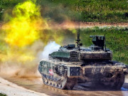 Media - Uy lực “xe tăng phản lực” T-80BVM của Nga