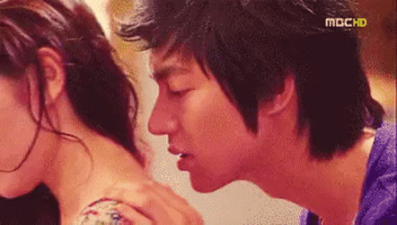 Lee Min Ho gây chú ý với nụ hôn trong phim mới Pachinko - 3