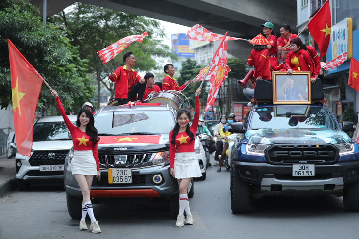 Trực tiếp bóng đá ĐT Việt Nam - Myanmar: Suýt có bàn thắng thứ 4 (AFF Cup) (Hết giờ) - 30