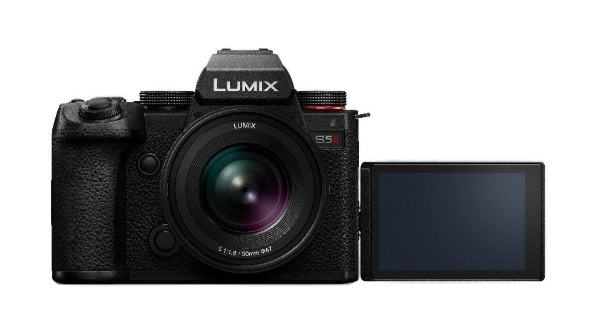 Panasonic LUMIX S5II Camera.