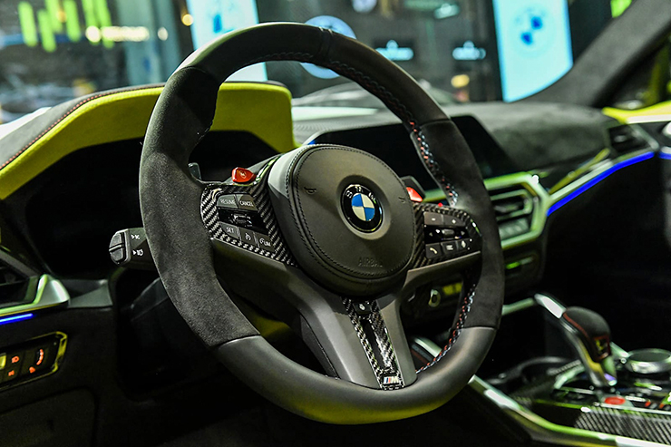 Xe thể thao BMW M4 Competition nâng cấp nội thất Alcantara độc nhất lộ diện - 8