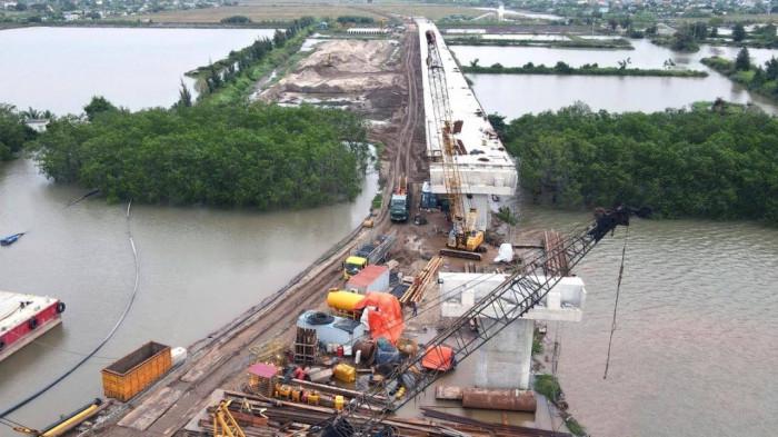 Hối hả thi công cầu vượt sông Hồng nối Thái Bình &#8211; Nam Định ngày cận Tết - hình ảnh 6