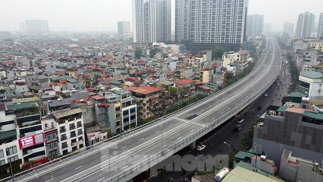 Cận cảnh đường Vành đai 2 trên cao ở Hà Nội trước thời điểm thông xe - hình ảnh 8