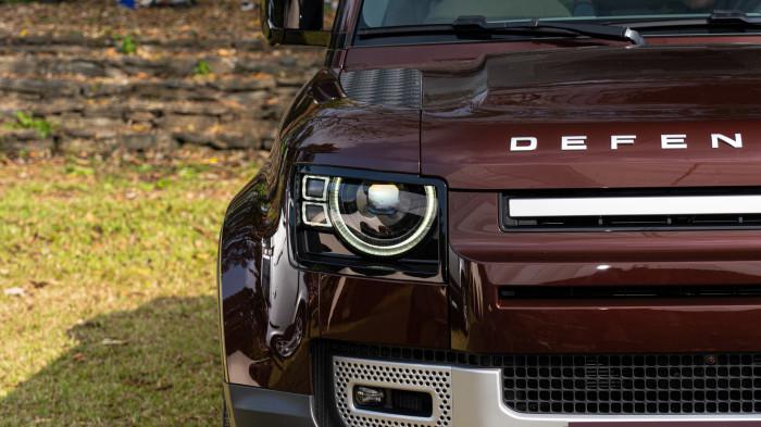 Chi tiết Land Rover Defender 130 giá hơn 7 tỷ vừa ra mắt tại Việt Nam - 4