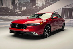 Honda Accord 2023 có giá bán chính thức từ 666 triệu đồng