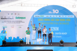 Hàng ngàn người chạy khai xuân 2023 tại giải Salonpas HCMC Marathon lần thứ 10