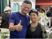 Đàn ông - Sau thời gian &quot;ở ẩn&quot;, Jack Ma xuất hiện với vẻ ngoài gây bất ngờ