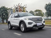 Tin tức ô tô - Ford Explorer giảm giá gần 100 triệu đồng để tăng sức mua dịp cuối năm