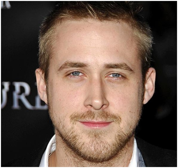 Nam diễn viên La La Land Ryan Gosling đã gây thương nhớ cho biết bao nhiêu người với vẻ ngoài lãng tử.
