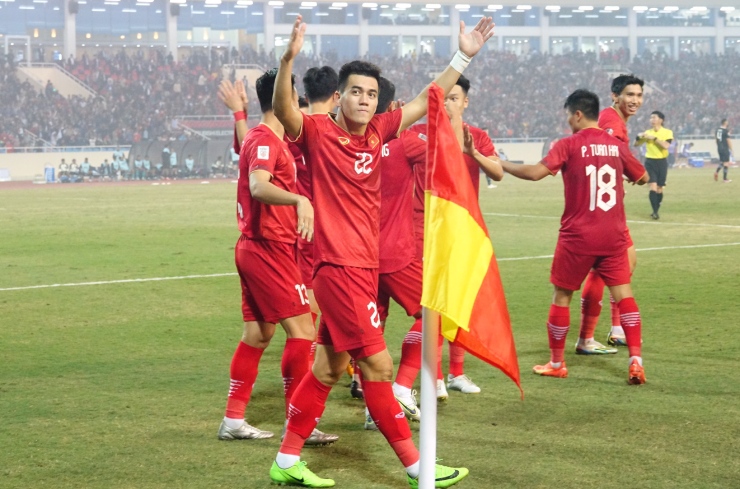 ĐT Việt Nam thắng thuyết phục Indonesia để ghi danh vào chung kết AFF Cup