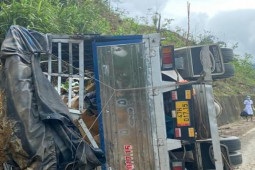 Tai nạn xe tải kinh hoàng ở Quảng Nam, 3 người tử vong