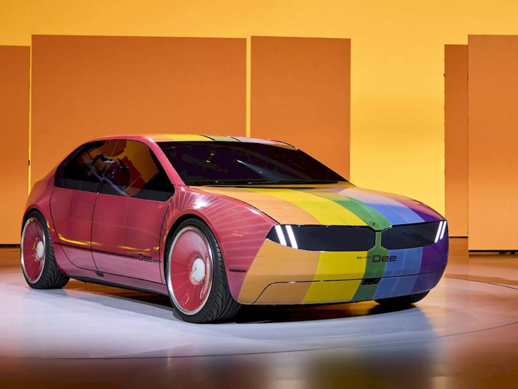 BMW i Vision Dee mẫu xe có khả năng đổi màu ngập tràn công nghệ