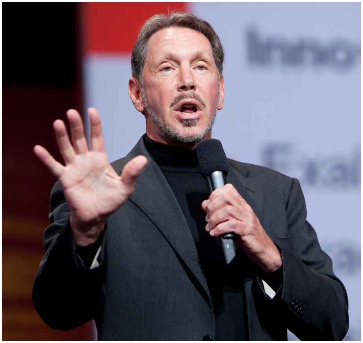 Larry Ellison cũng là tỷ phú công nghệ nổi tiếng chơi ngông hàng đầu thế giới. Ông là Chủ tịch, Giám đốc công nghệ và cũng là cổ đông lớn nhất của Oracle.
