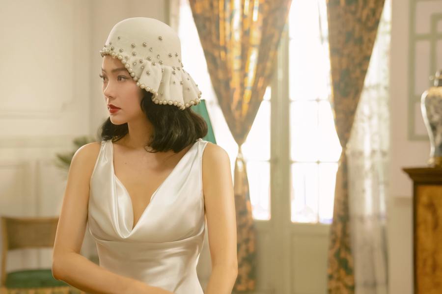 Hậu trường phim của Minh Hằng, Ngọc Trinh hút 5 triệu lượt xem vì váy áo như sương? - 5