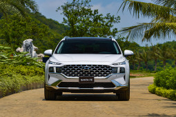 Giá xe Hyundai Santa Fe niêm yết và lăn bánh tháng 1/2023