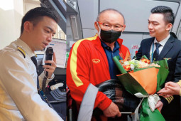 Cơ trưởng chuyến bay đưa ĐT Việt Nam sang Thái Lan từng là diễn viên nhí đình đám