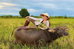 Làm đẹp - Body tượng thạch cao ai nhìn cũng mê của &quot;người đẹp 10 năm chăn trâu&quot;, &quot;thôn nữ Tây Ninh&quot;