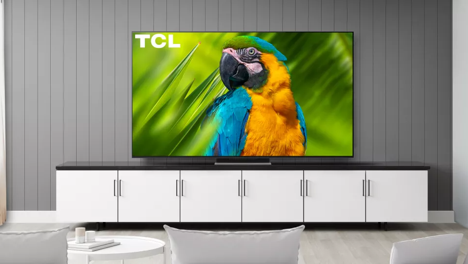 TV Mini LED TCL QM8 98 inch mới được giới thiệu tại CES 2023.