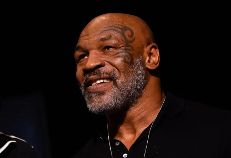 Huyền thoại Mike Tyson...