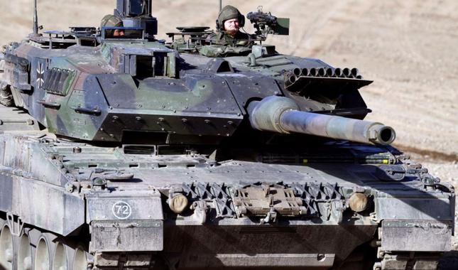 Ukraine đang khẩn cầu phương Tây viện trợ xe tăng để chuẩn bị cho tình hình mới trên chiến trường