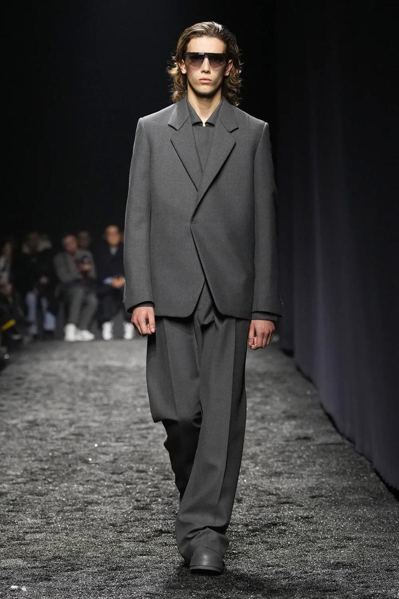 ZEGNA ra mắt BST mùa đông 2023 cho đàn ông lịch lãm - 2