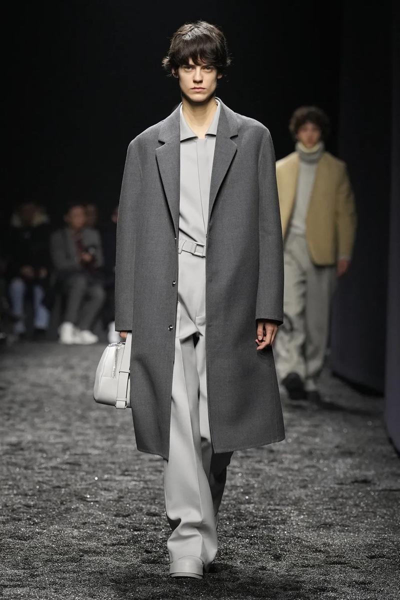 ZEGNA ra mắt BST mùa đông 2023 cho đàn ông lịch lãm - 17