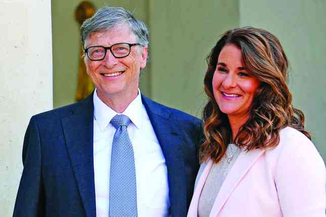 Tỷ phú Bill Gates và vợ Melinda (đã ly hôn) thành lập Quỹ Bill &amp; Melinda Gates, tổ chức từ thiện lớn thứ hai thế giới. Quỹ này cam kết đóng góp hơn 2 tỷ USD để ứng phó đại dịch COVID-19. Ảnh: Getty Images