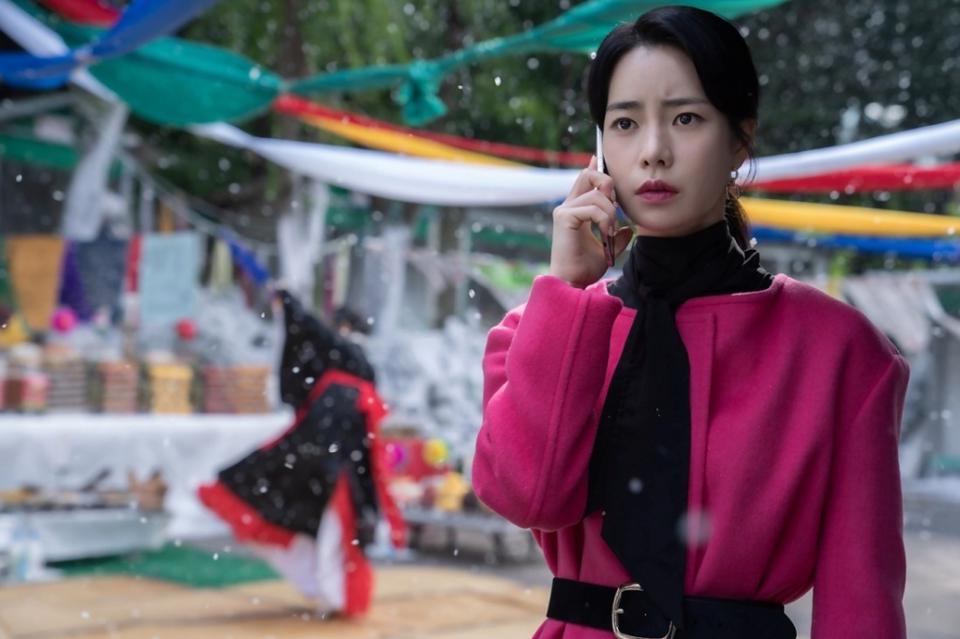 Phần 2 phim 18+ Top 1 toàn cầu của Song Hye Kyo "nhá hàng" nóng hổi - 4