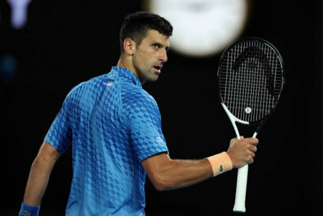 Video tennis Djokovic - Dimitrov: Bỏ lỡ thời cơ set 1, sai lầm liên tiếp (Australian Open)