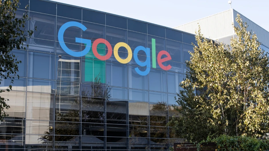 Alphabet - Công ty mẹ của Google đã sa thải 12.000 nhân viên.
