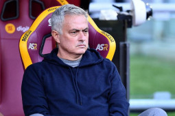 Tin mới nhất bóng đá tối 22/1: Mourinho được ”mời chào” làm tân HLV ĐT Mỹ