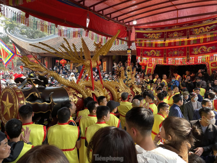 Tưng bừng lễ hội rước pháo khổng lồ ở làng Đồng Kỵ - hình ảnh 12