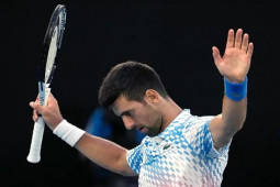 Nóng nhất thể thao tối 25/1: Djokovic lập kỷ lục ngang Agassi ở Australian Open