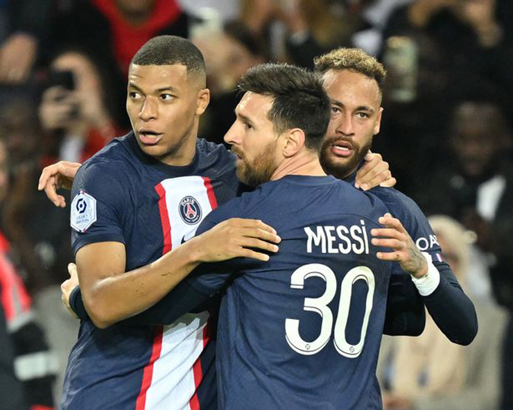 PSG trao băng đội phó của CLB cho Mbappe chứ không phải Messi