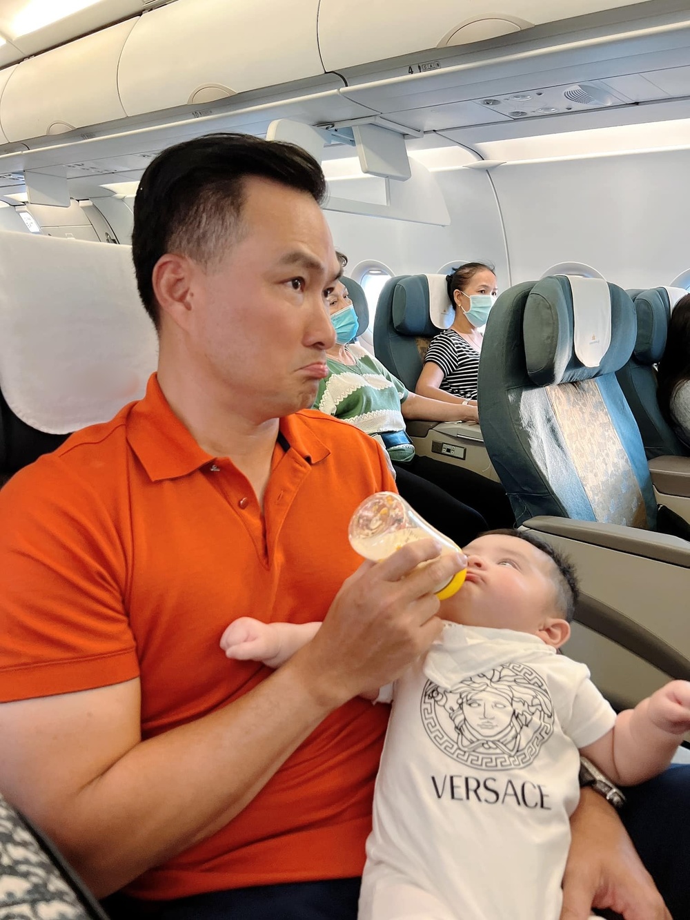 U50, MC Anh Tuấn lên chức bố bỉm sữa với vợ kém 14 tuổi, Chi Bảo - Bằng Kiều cũng không kém - 6