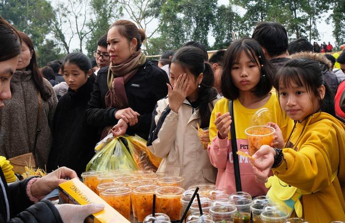 ... tới các đồ chế biến theo kiểu hiện đại được bày bán ở chợ