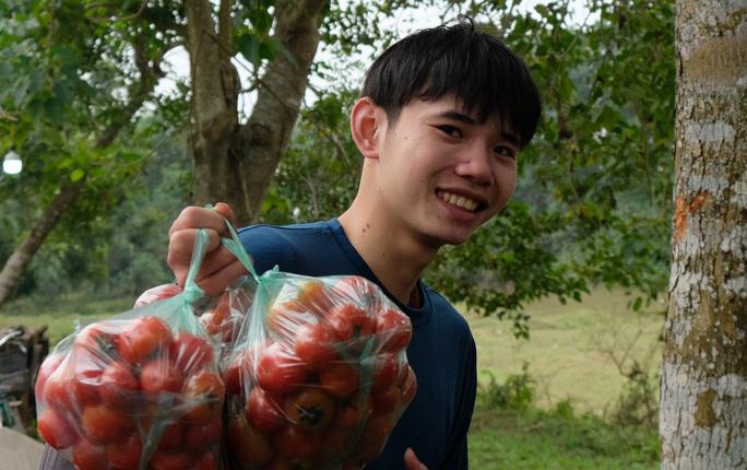 Thanh niên là những người quan tâm đến loại mặt hàng này nhất