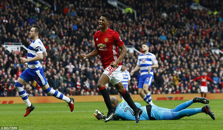 Rashford từng lập cú đúp vào lưới Reading giúp MU thắng 4-0 ở FA Cup ngày 7/1/2017